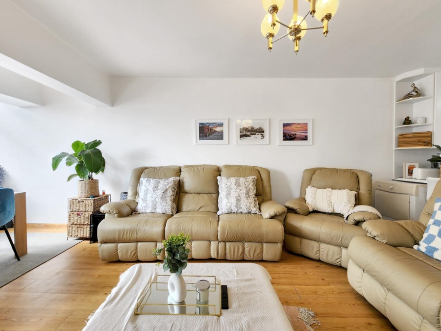 To Let 1 Bedroom Property for Rent in Sea Point Western Cape